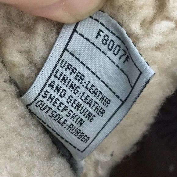 Ugg Women's Black Cove 5178 Suede Fur Ankle Winter Boot - Picture 12 of 12